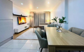 Westferry Deluxe Penthouse